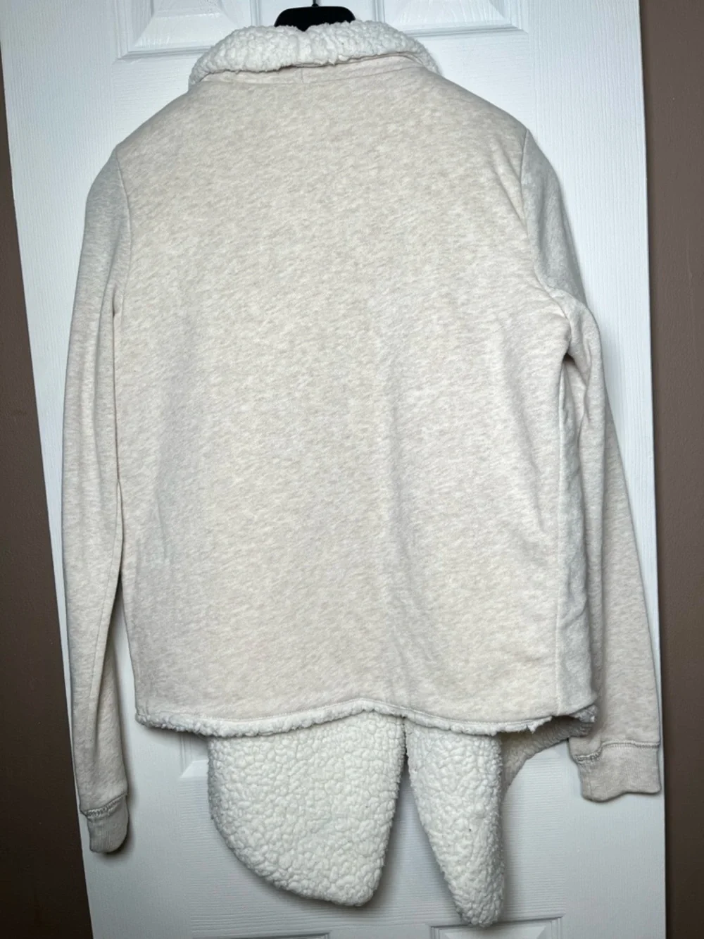 Hollister Cream Fleece Cardigan Cotton Blend Sweater  Size M